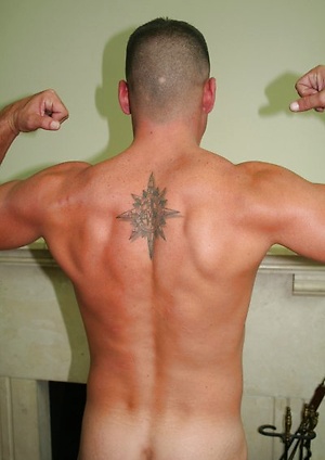 Mature muscle hunk Rex jerking off dick by ManAvenue image 7