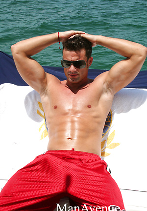 Hot muscle hunk in: Top Deck by ManAvenue image 2