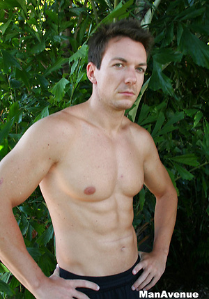 Ivan shows his ripped body by ManAvenue image 3