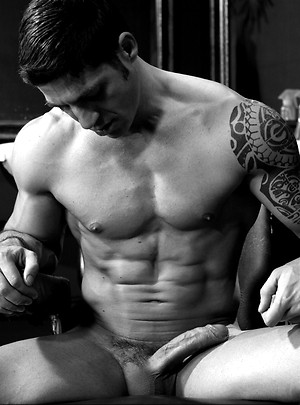 Muscle man fucked hard by Men at Play image 8