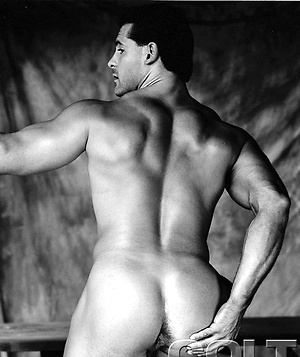 Ace Carponi, muscled hunk naked
