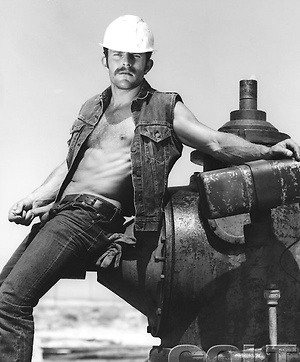 Vintage hunk Gus Kubeck by Colt Studio image 14