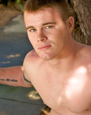 Hot muscle stud Hunter posing naked by PerfectGuyz image 15