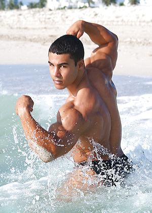 Jazmany Castellanos photos by Muscle Gallery image 16