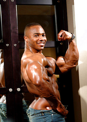 Darrel Hobson by Muscle Gallery image 3