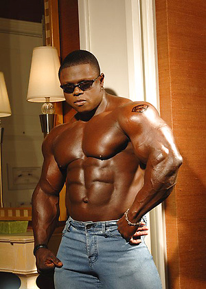 Sean Jones by Muscle Gallery image 3
