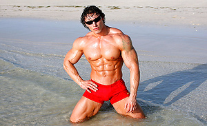 Denis Sergovskiy by Muscle Gallery image 9