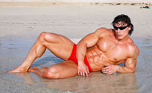 Denis Sergovskiy by Muscle Gallery image 11