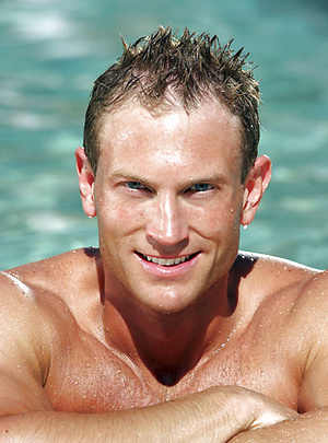 Muscle blond Dave Dakota by Hot House Backroom image 7