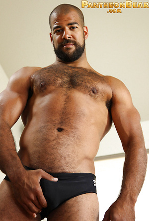 Big muscle man Roman Wright by Pantheon Bear image 2