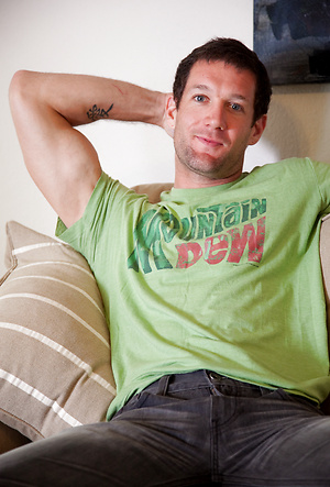 Cash McCoy strokes cock by Southern Strokes image 2