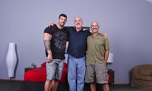 Zeb Atlas Returns and got his cock serviced by Jake Cruise image 1