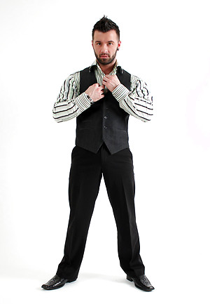 Tattooed hunk Manuel DeBoxe by Maskurbate image 1