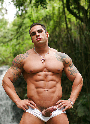 Muscle man Samuel Vieira by Muscle Hunks image 13