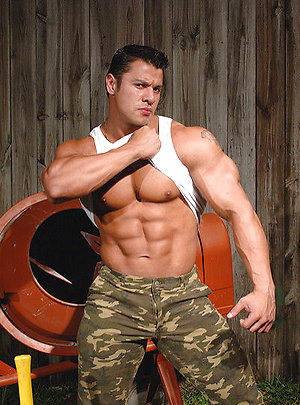 Raul Delaguardia posing naked by Muscle Hunks image 7