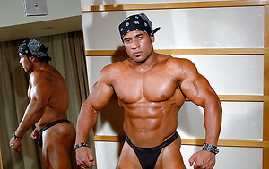 Roberto Bueno by Muscle Hunks image 7