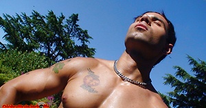 Leandro Silver jacking off outdoors