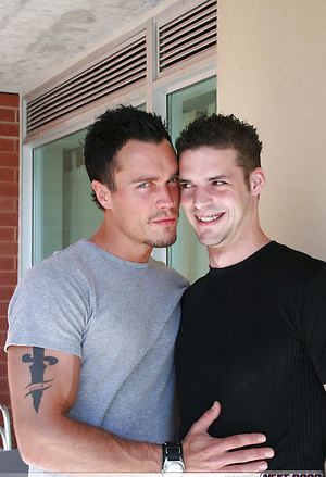 Hot studs Fierce and Fox fucking