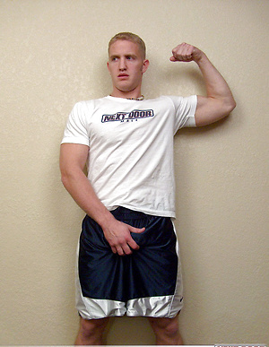 Blond amateur stud Ryan by Nextdoor Male image 2
