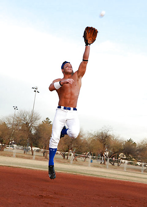 Muscled jock Kip by Frat Men image 20