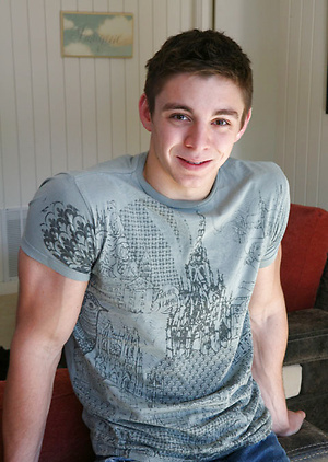 Parker shows his sixpack by Frat Men image 2