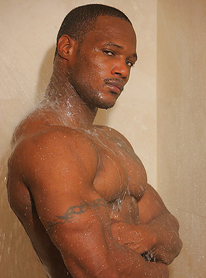 Leon Jackson - Black Bodybuilder Pics Naked