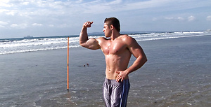 Muscle man Alexander posing by SeanCody image 10