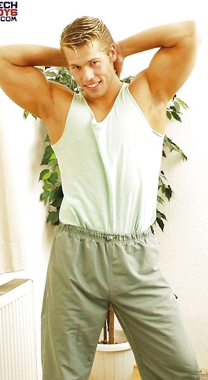 Muscled stud fro Czech by Czech Boys image 3