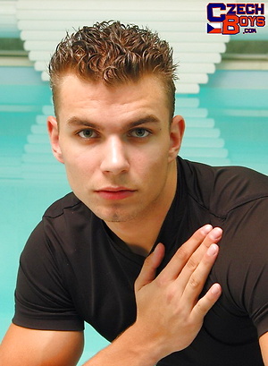 Muscled stud naked by Czech Boys image 1