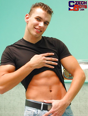 Muscled stud naked by Czech Boys image 3
