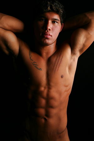 Tattoed stud Dixon