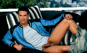 Handsome stud shows his smooth arse