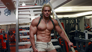 The gym makes him sooo hot to play!