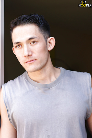 NEW Model Derek CASEY Jerks Off by Gayhoopla image 1