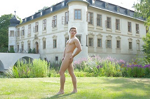 Bob Marghiela by BelAmi Online image 15