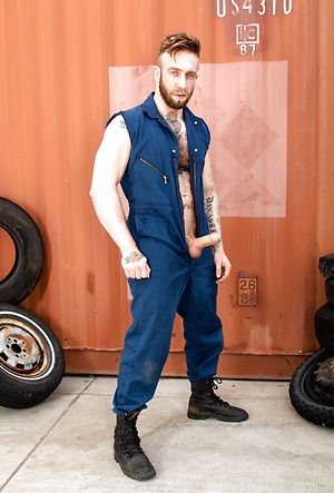 Haulin' Ass by Raging Stallion image 5