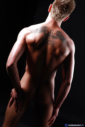 Callum big blond and muscular by Male Model image 5