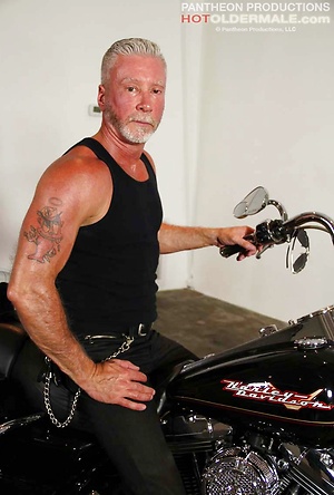 Dean Burke Hardcore fucking by Hot Older Male image 3