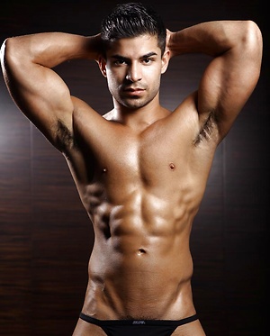 Incredible bonus set of Nicco Sky showing off his gorgeous bod.