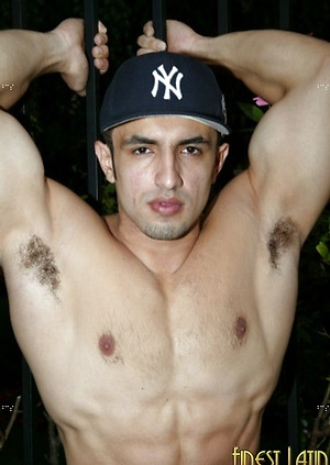 Latin muscle man Jorge by Finest Latin Men image 2