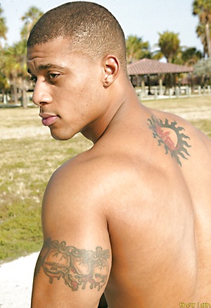 Muscle latin stud Adonis Rivers by Finest Latin Men image 11