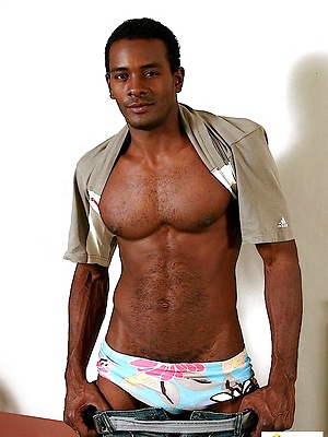 Black stud Alonzo Lemen jacking off dick by XXL Cock image 2