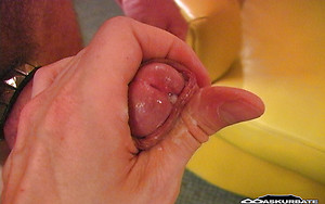 Muscle man Raven strokes dick by Maskurbate image 15