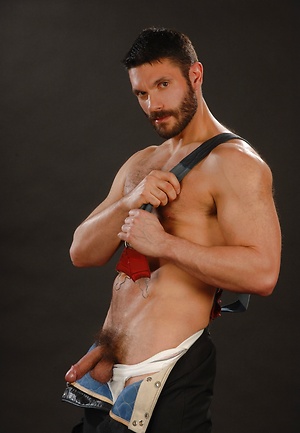 Brunette muscle man Bob Hager by Colt Studio image 3