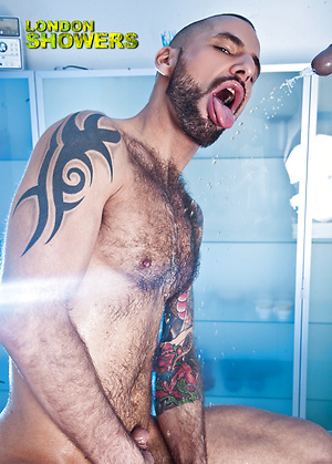 Tomas Brand Tops Jonathan Agassi in Piss by Lucas Raunch image 6