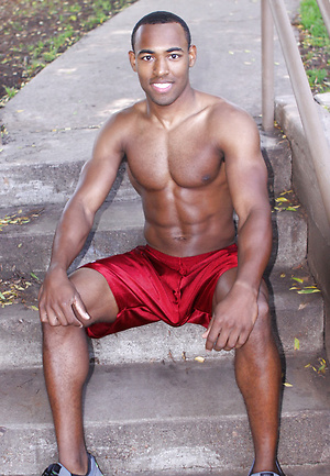 Well hung black dude Markus strokes dick by SeanCody image 9
