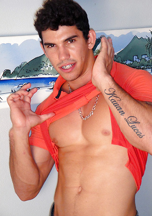 Hot athlet Diego naked