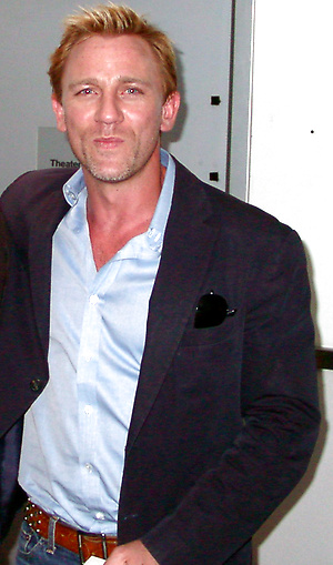 Daniel Craig by Male Stars image 5