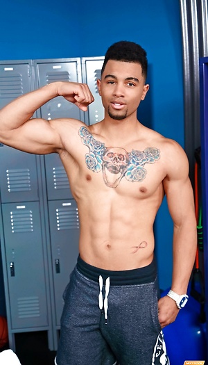 Muscle ebony stud Rocco Russo by Nextdoor Male image 2