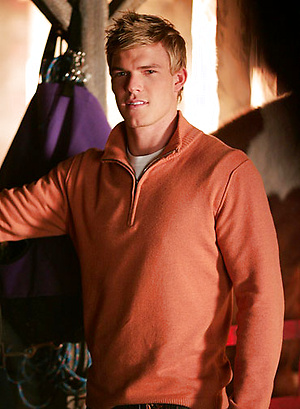 Alan Ritchson by Male Stars image 8